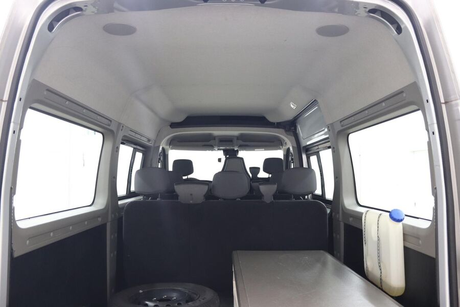 Nissan NV400 vaihtoauto