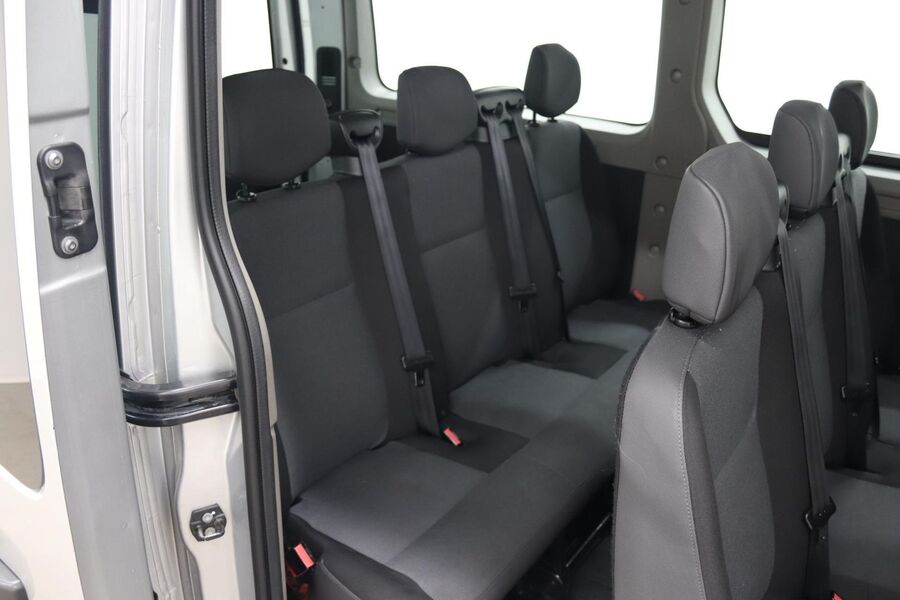 Nissan NV400 vaihtoauto