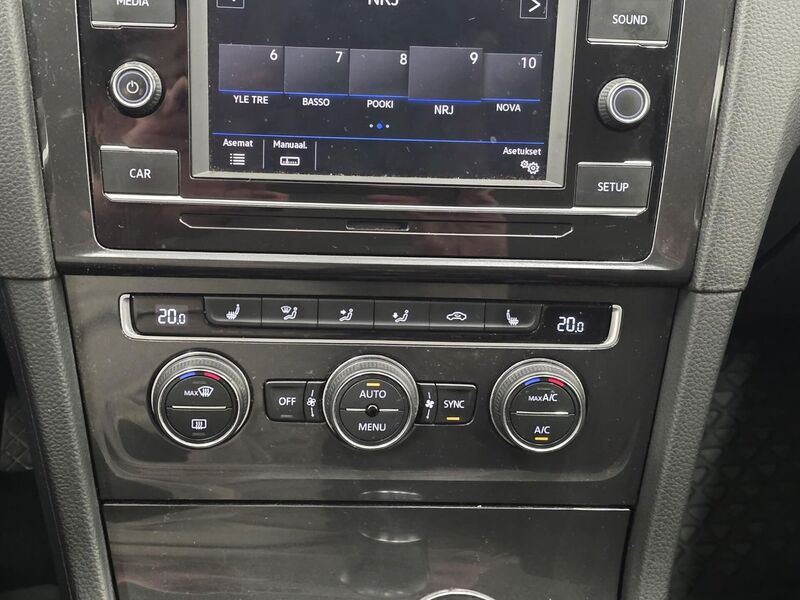 Volkswagen Golf vaihtoauto