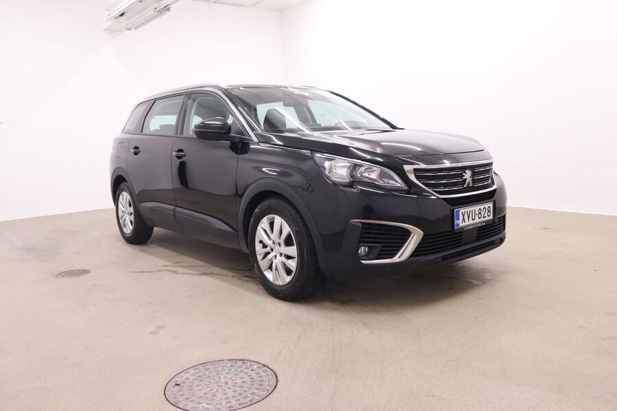 Peugeot 5008 vaihtoauto