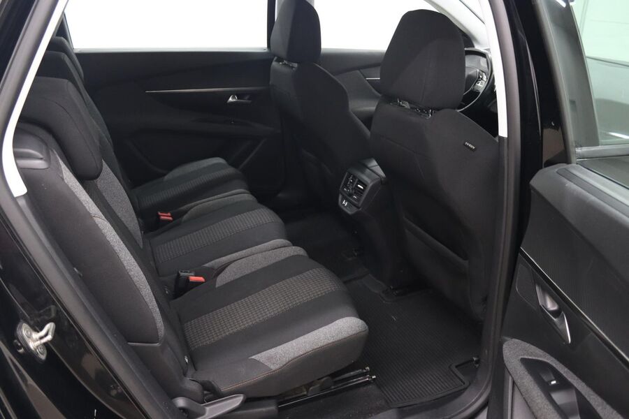 Peugeot 5008 vaihtoauto