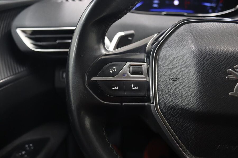 Peugeot 5008 vaihtoauto