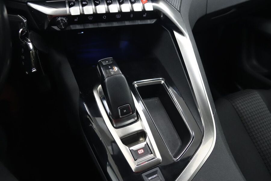 Peugeot 5008 vaihtoauto