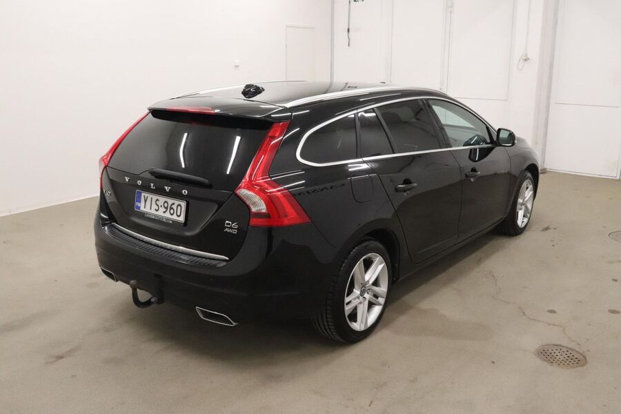 Volvo V60 vaihtoauto