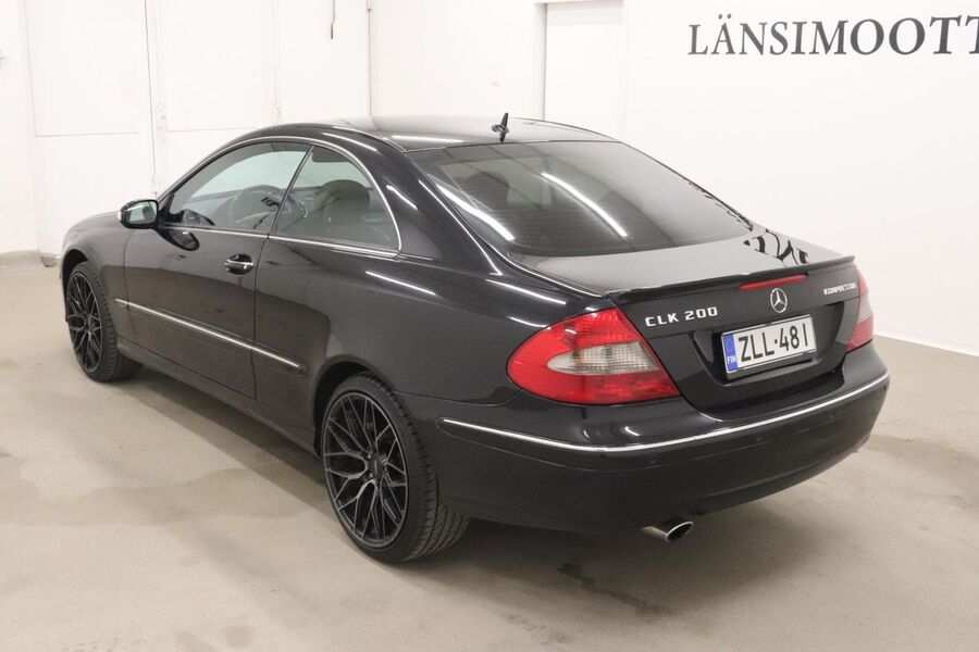 Mercedes-Benz CLK vaihtoauto