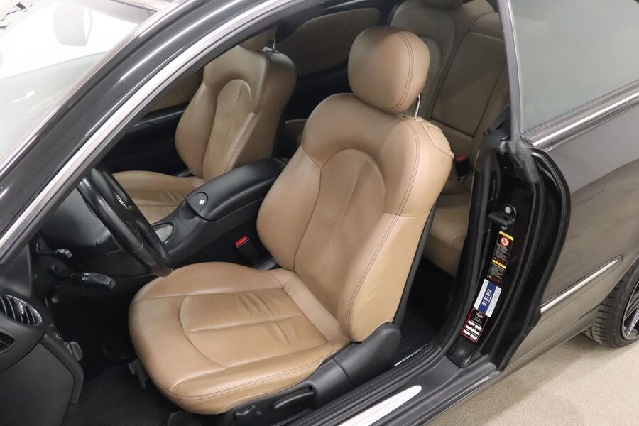 Mercedes-Benz CLK vaihtoauto