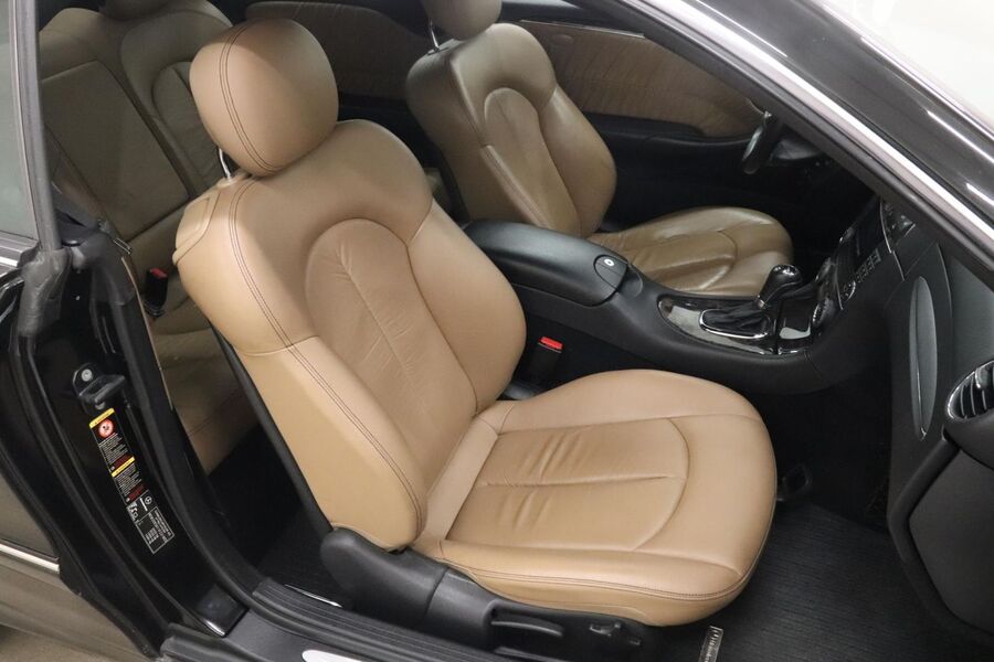 Mercedes-Benz CLK vaihtoauto