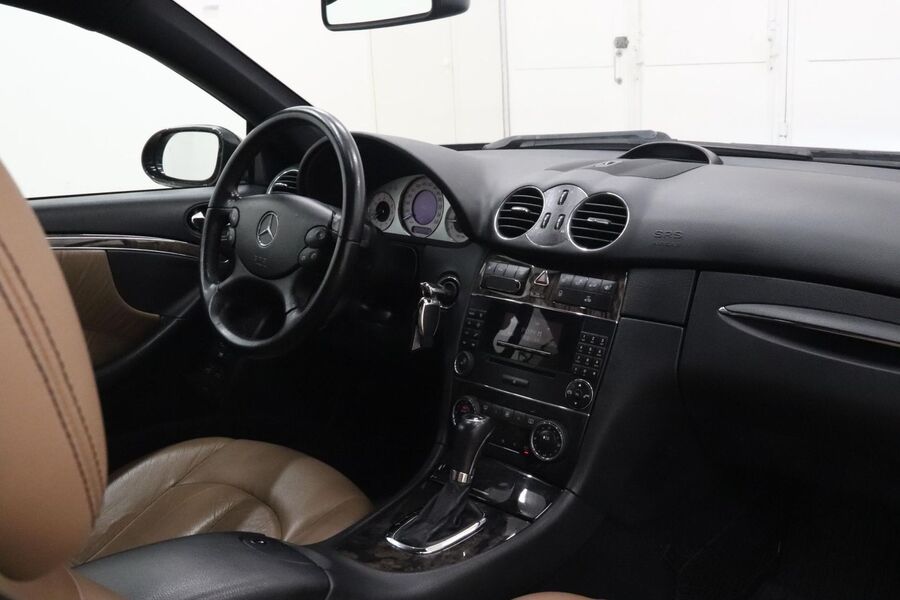 Mercedes-Benz CLK vaihtoauto