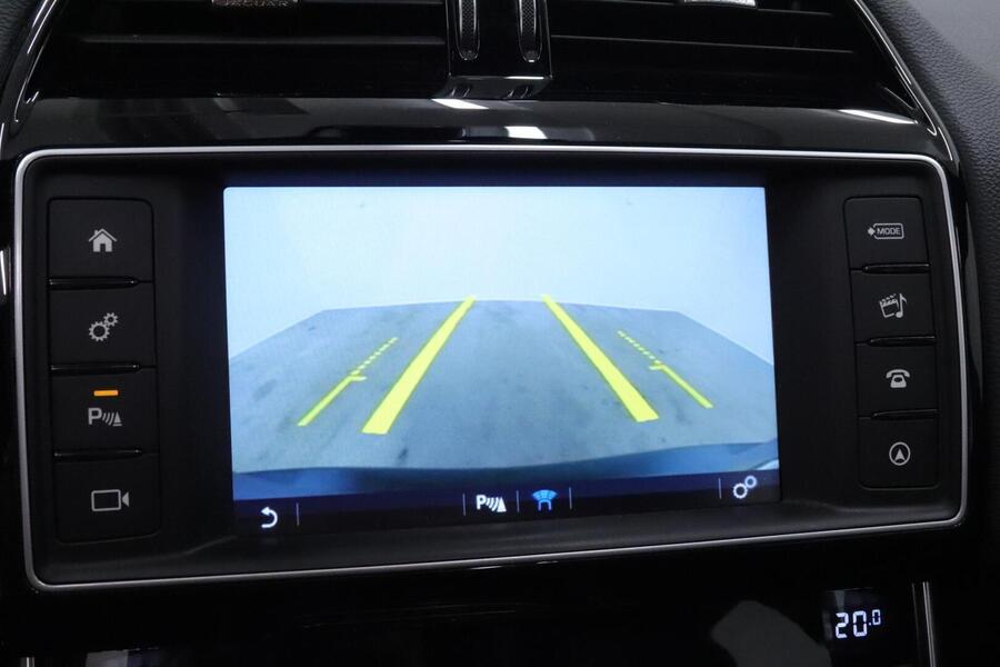 Jaguar XE vaihtoauto