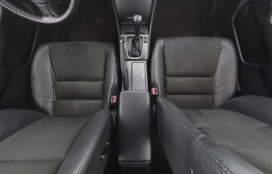 Honda Accord vaihtoauto