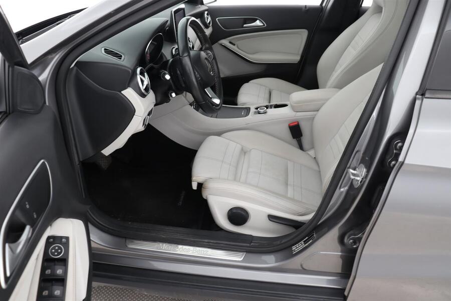 Mercedes-Benz GLA vaihtoauto