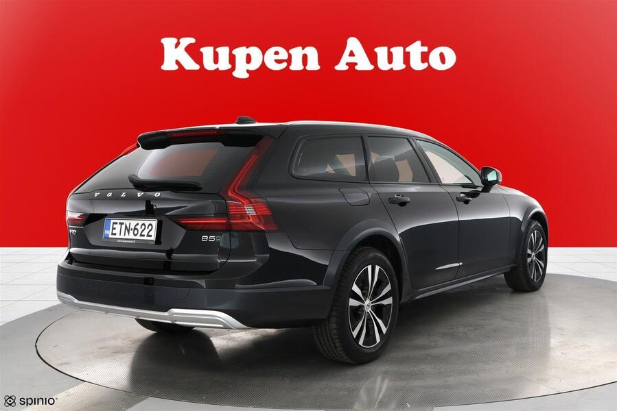 Volvo V90 Cross Country vaihtoauto