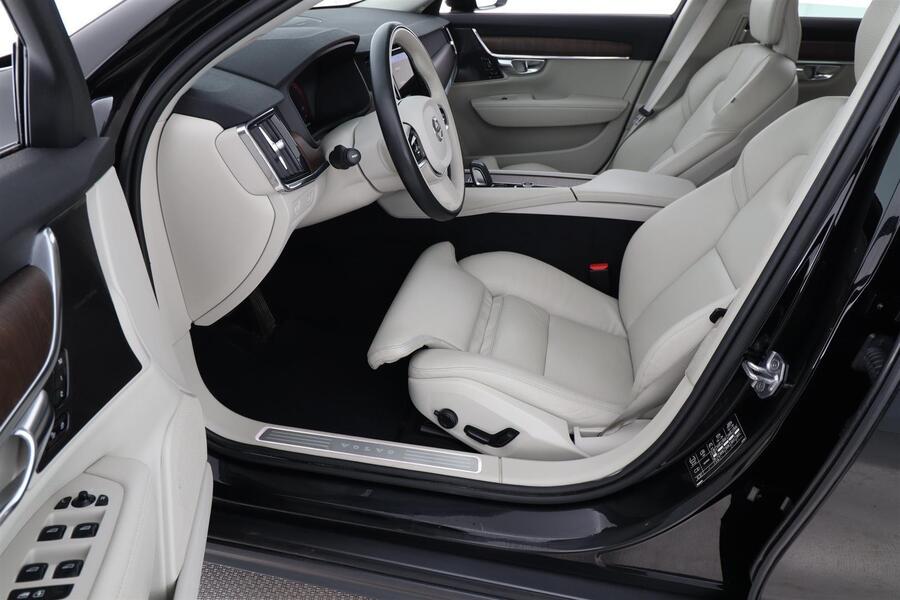 Volvo V90 Cross Country vaihtoauto