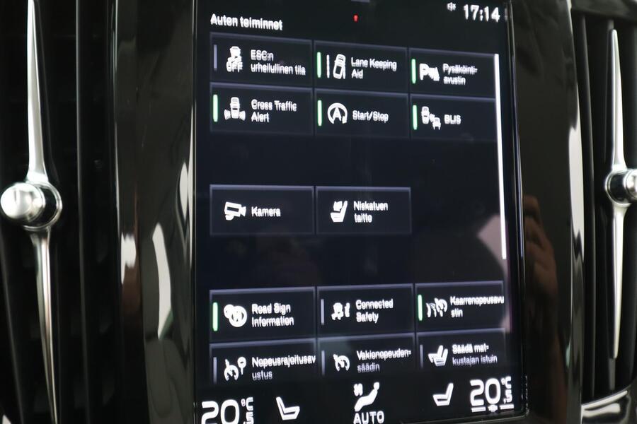 Volvo V90 Cross Country vaihtoauto