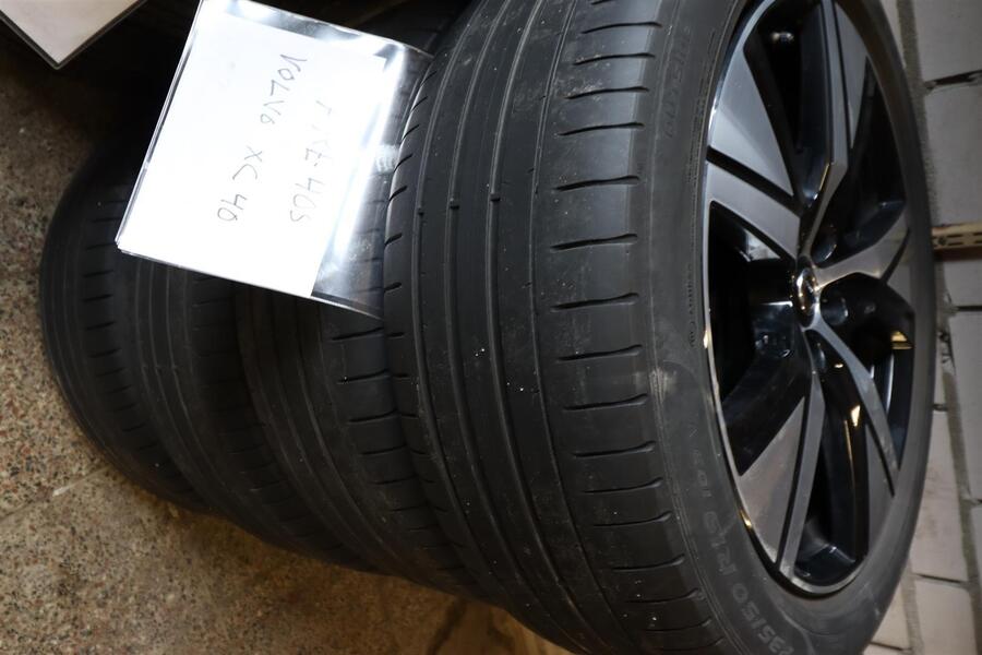 Volvo XC40 vaihtoauto