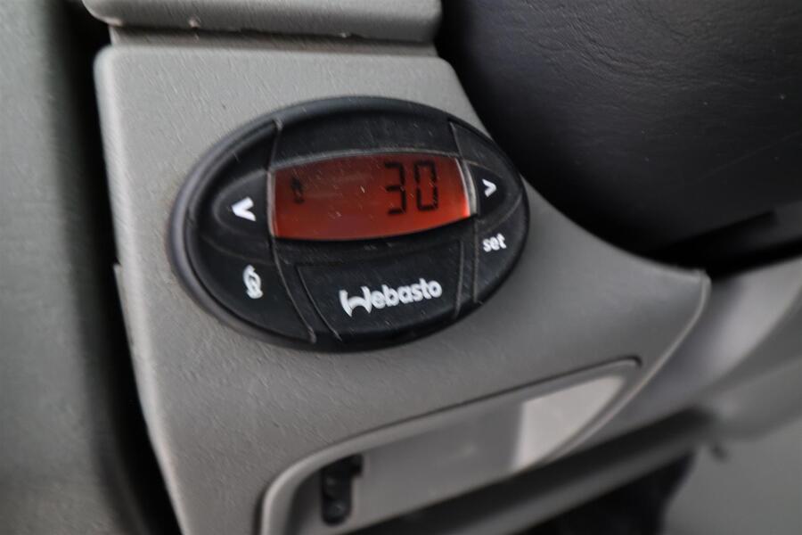 Nissan Primastar vaihtoauto