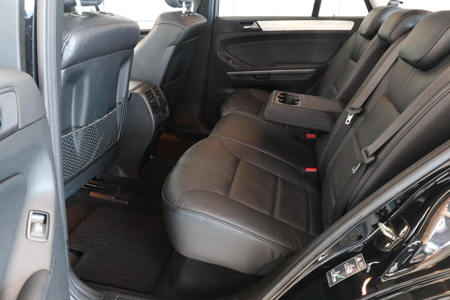 Mercedes-Benz ML vaihtoauto