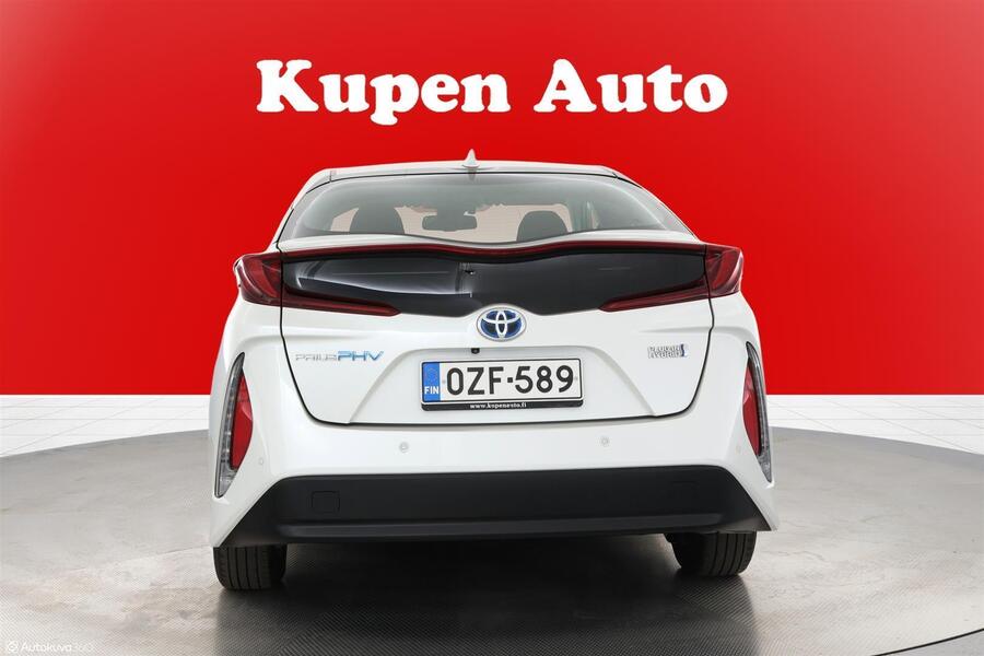 Toyota Prius vaihtoauto