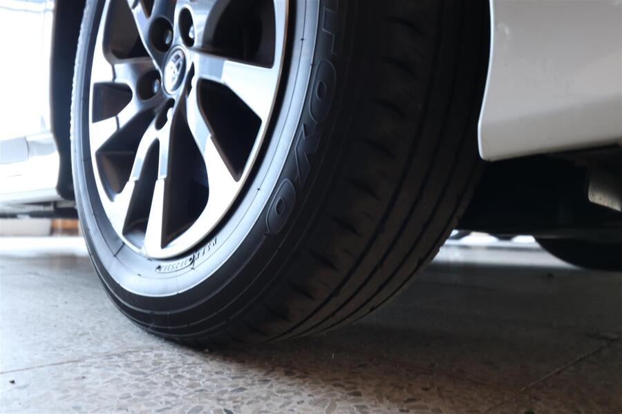 Toyota Prius vaihtoauto