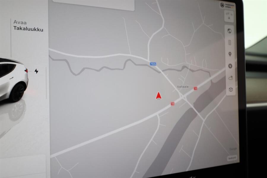 Tesla Model Y vaihtoauto