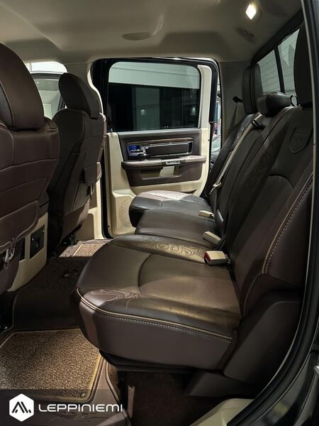 Dodge Ram vaihtoauto