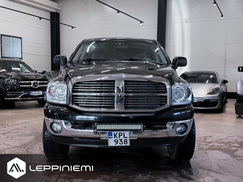 Dodge Ram 2500 vaihtoauto