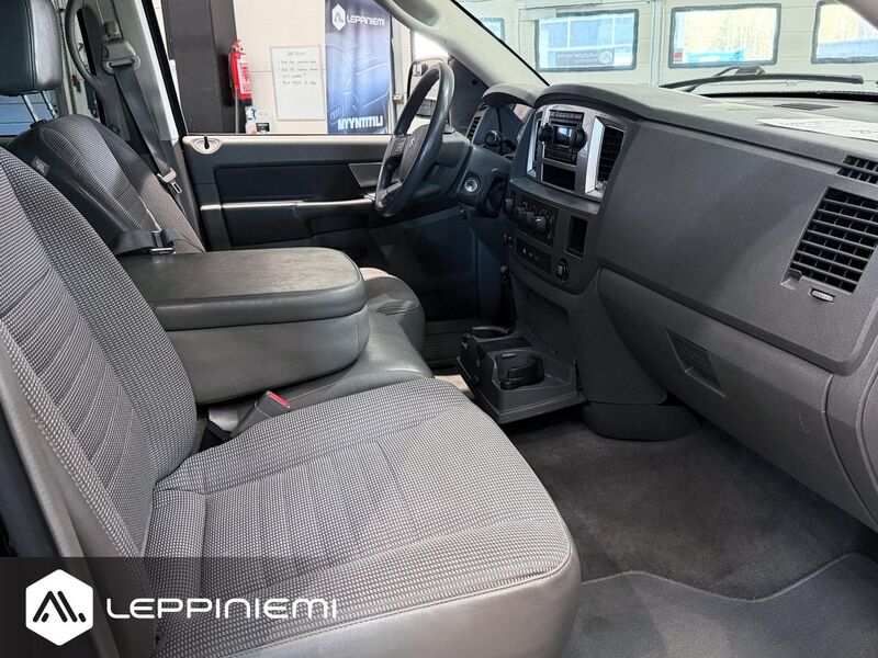 Dodge Ram 2500 vaihtoauto