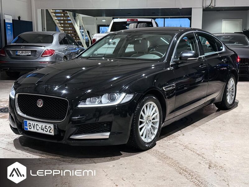 Jaguar XF vaihtoauto