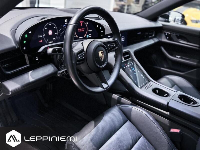 Porsche Taycan vaihtoauto