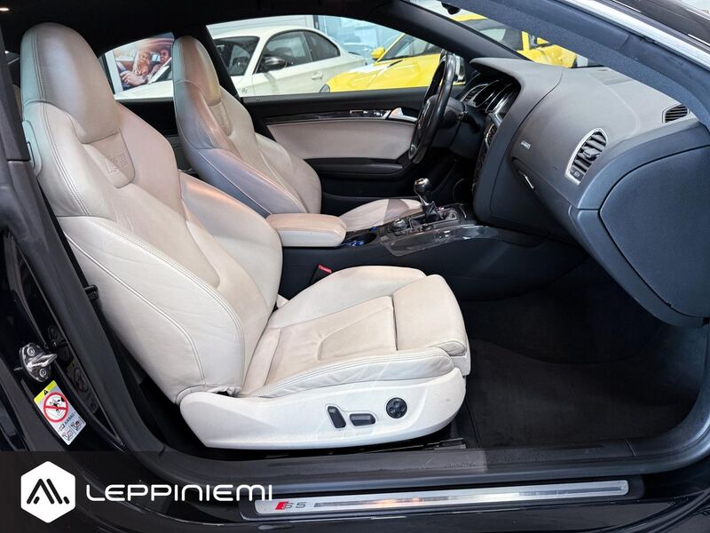 Audi S5 vaihtoauto