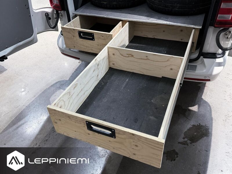 Volkswagen Transporter vaihtoauto