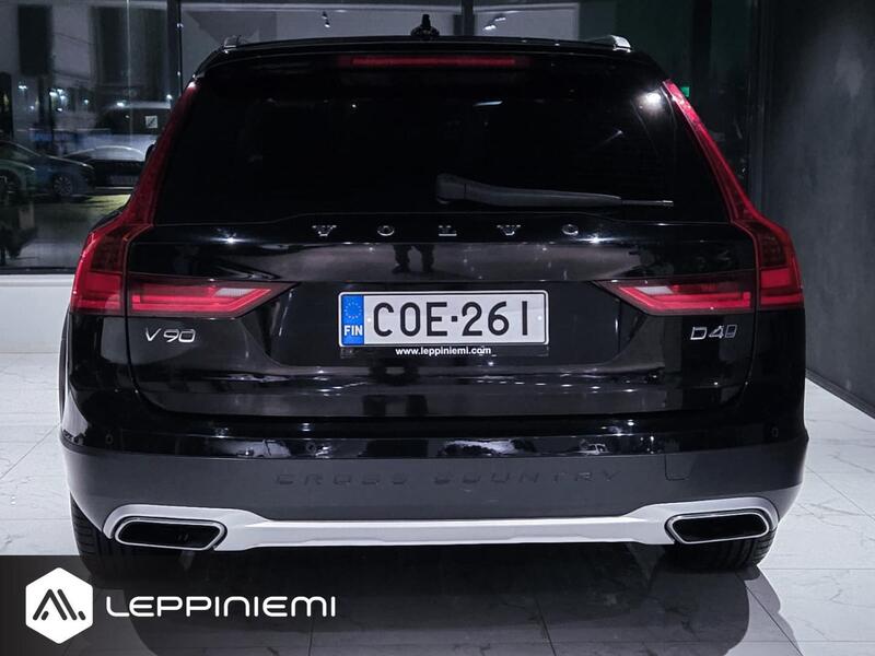 Volvo V90 Cross Country vaihtoauto