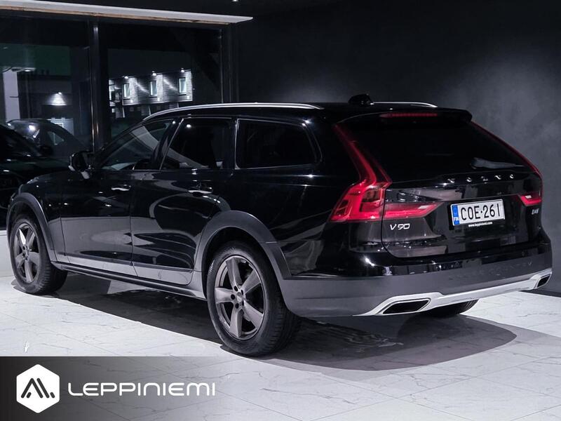 Volvo V90 Cross Country vaihtoauto