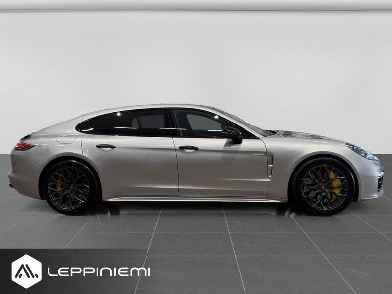 Porsche Panamera vaihtoauto