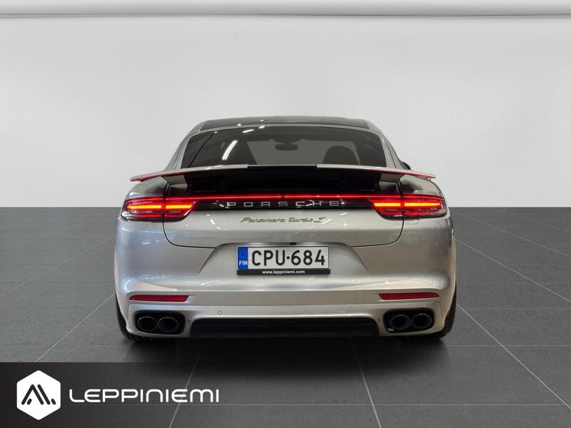 Porsche Panamera vaihtoauto