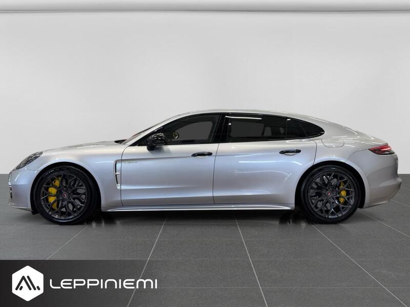 Porsche Panamera vaihtoauto
