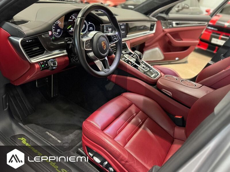 Porsche Panamera vaihtoauto