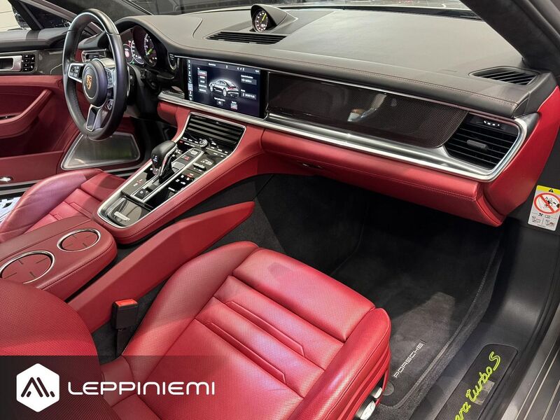 Porsche Panamera vaihtoauto