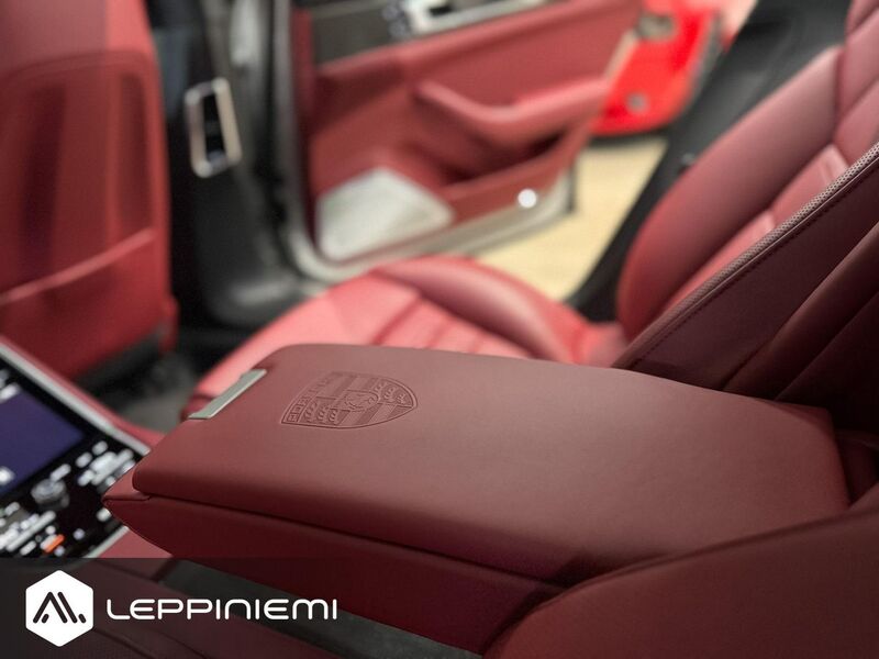 Porsche Panamera vaihtoauto