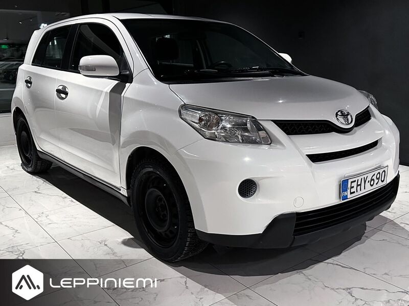 Toyota Urban Cruiser vaihtoauto