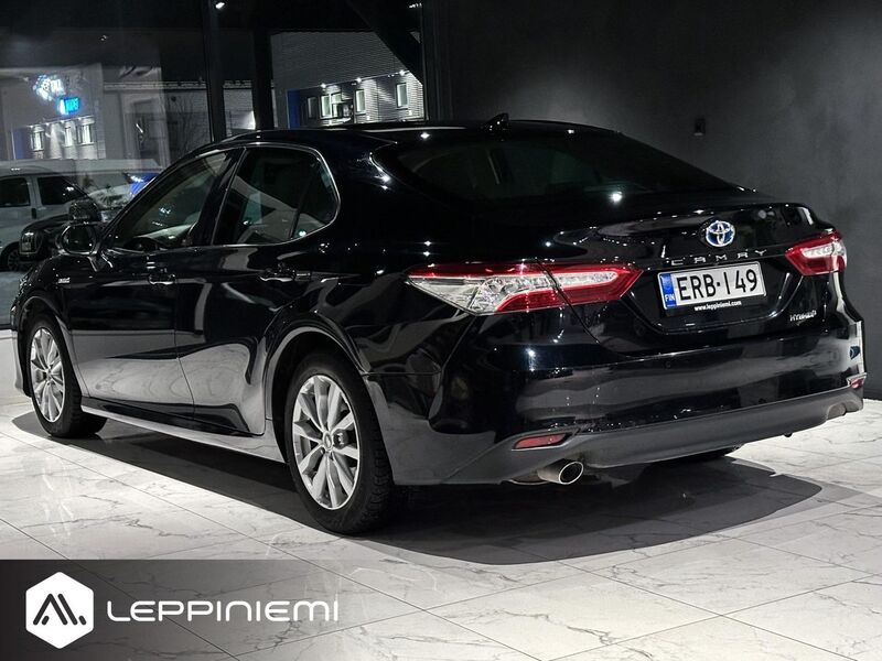 Toyota Camry vaihtoauto