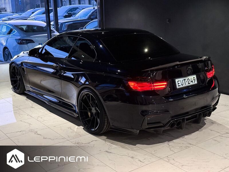 BMW M4 vaihtoauto