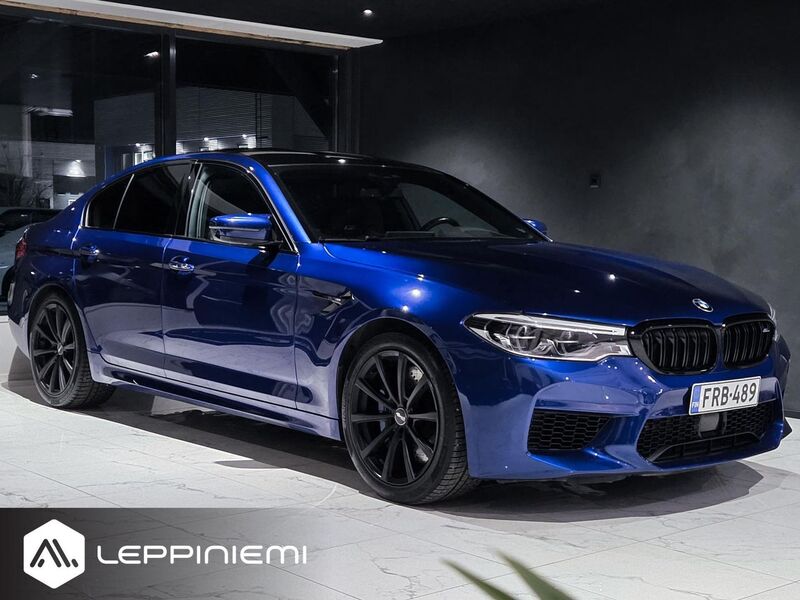 BMW M5 vaihtoauto