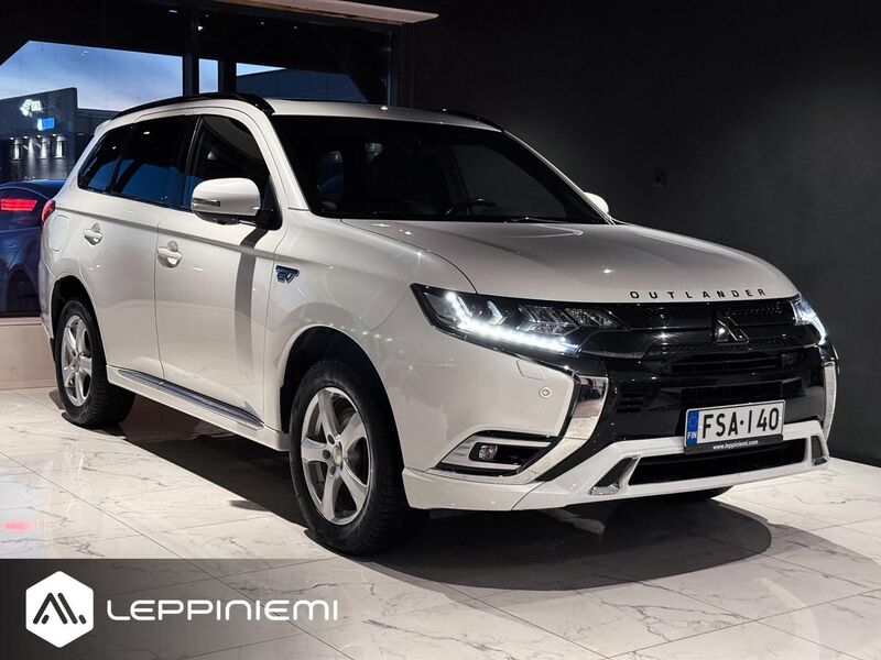 Mitsubishi Outlander PHEV vaihtoauto