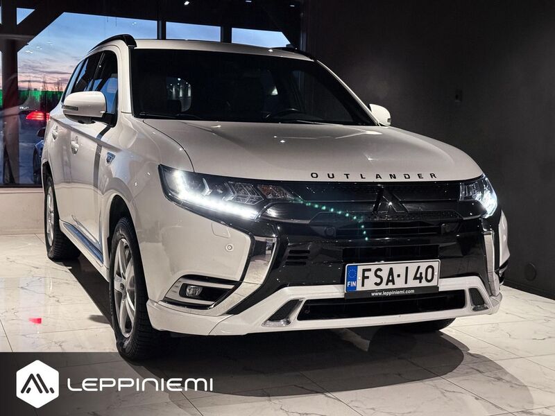 Mitsubishi Outlander PHEV vaihtoauto