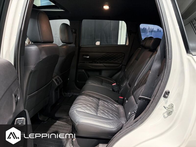 Mitsubishi Outlander PHEV vaihtoauto