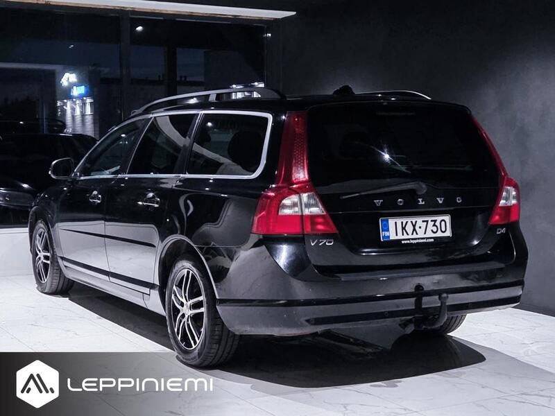 Volvo V70 vaihtoauto