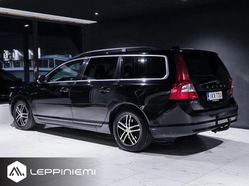 Volvo V70 vaihtoauto