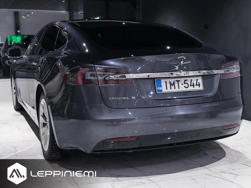 Tesla Model S vaihtoauto