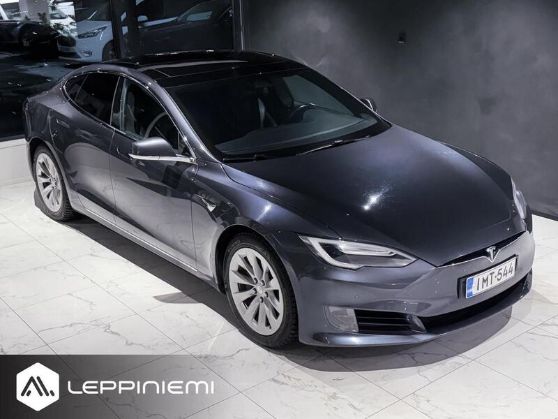 Tesla Model S vaihtoauto